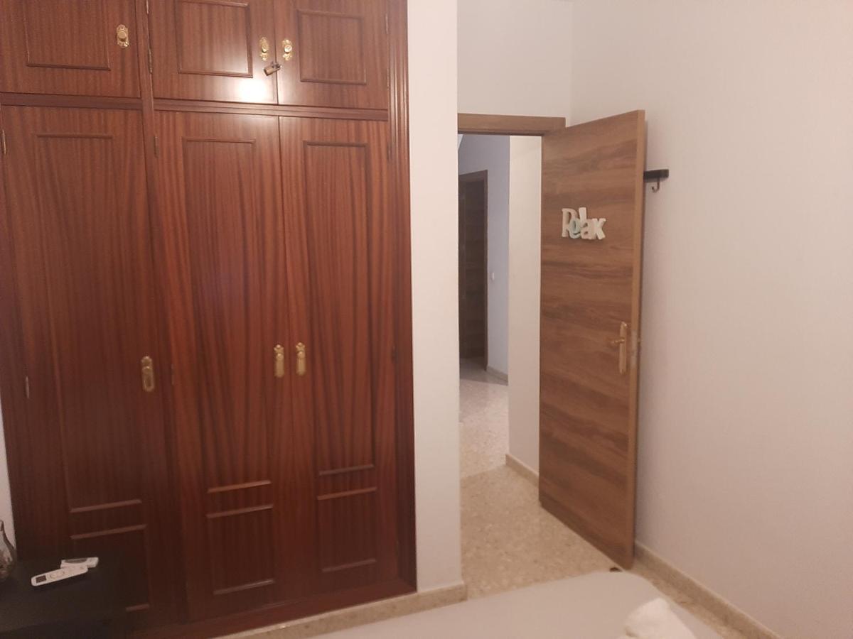 Apartamento con parking gratis en el centro de Malaga Apartamento Exterior foto