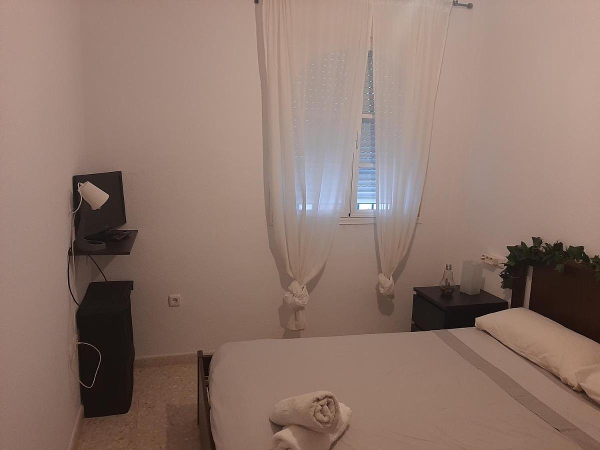 Apartamento con parking gratis en el centro de Malaga Apartamento Exterior foto
