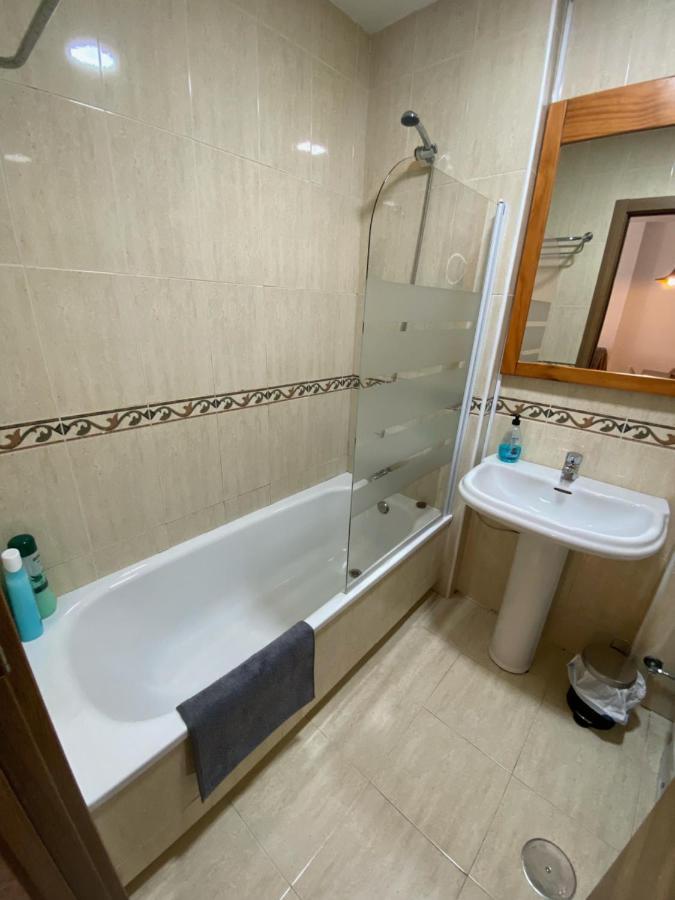 Apartamento con parking gratis en el centro de Malaga Apartamento Exterior foto